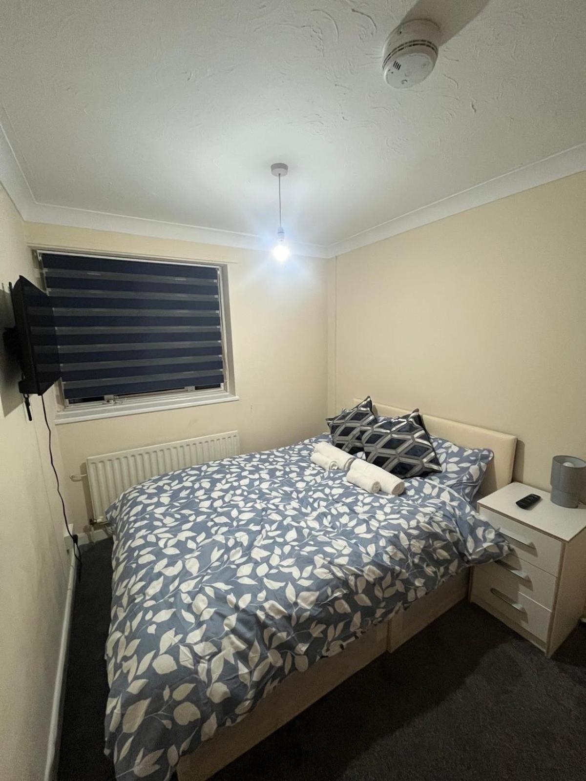 Barnfield Rooms Chelmsford Exteriör bild